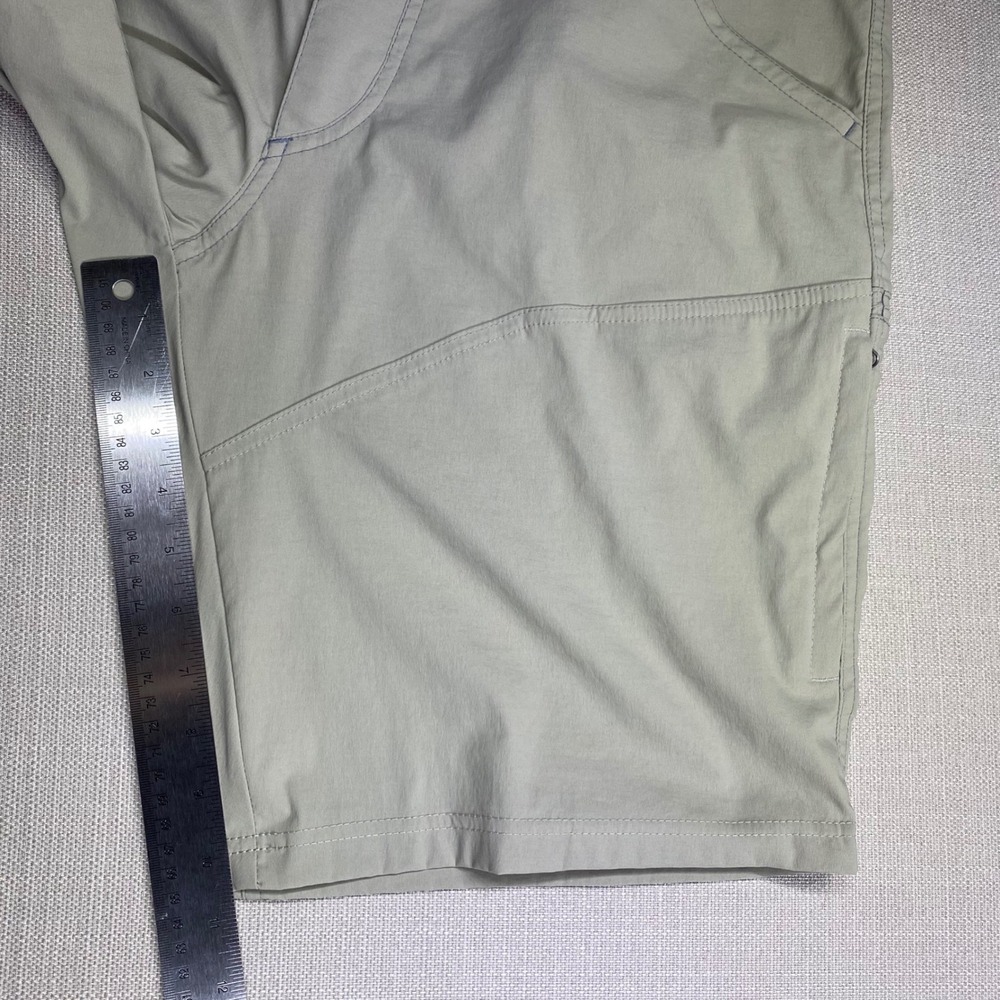 Kuhl Mens Renegade Shorts Khaki Dark Tan Cargo Size 35 - Picture 6 of 10
